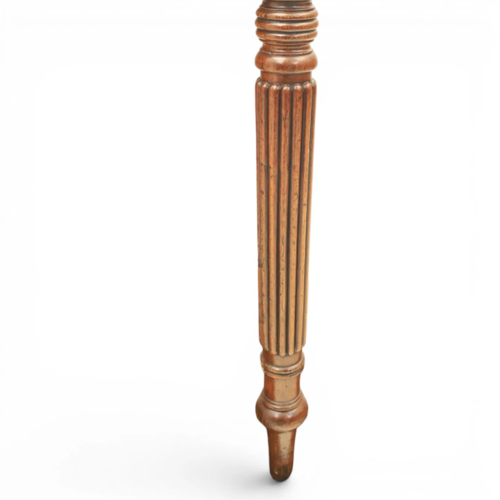 Regency English mahogany dressing table, stamped Gillow, early 19th century; rectangular top with three-quarter gallery above a frieze drawer with twin brass knobs; raised on turned and reeded supports thumbnail 9