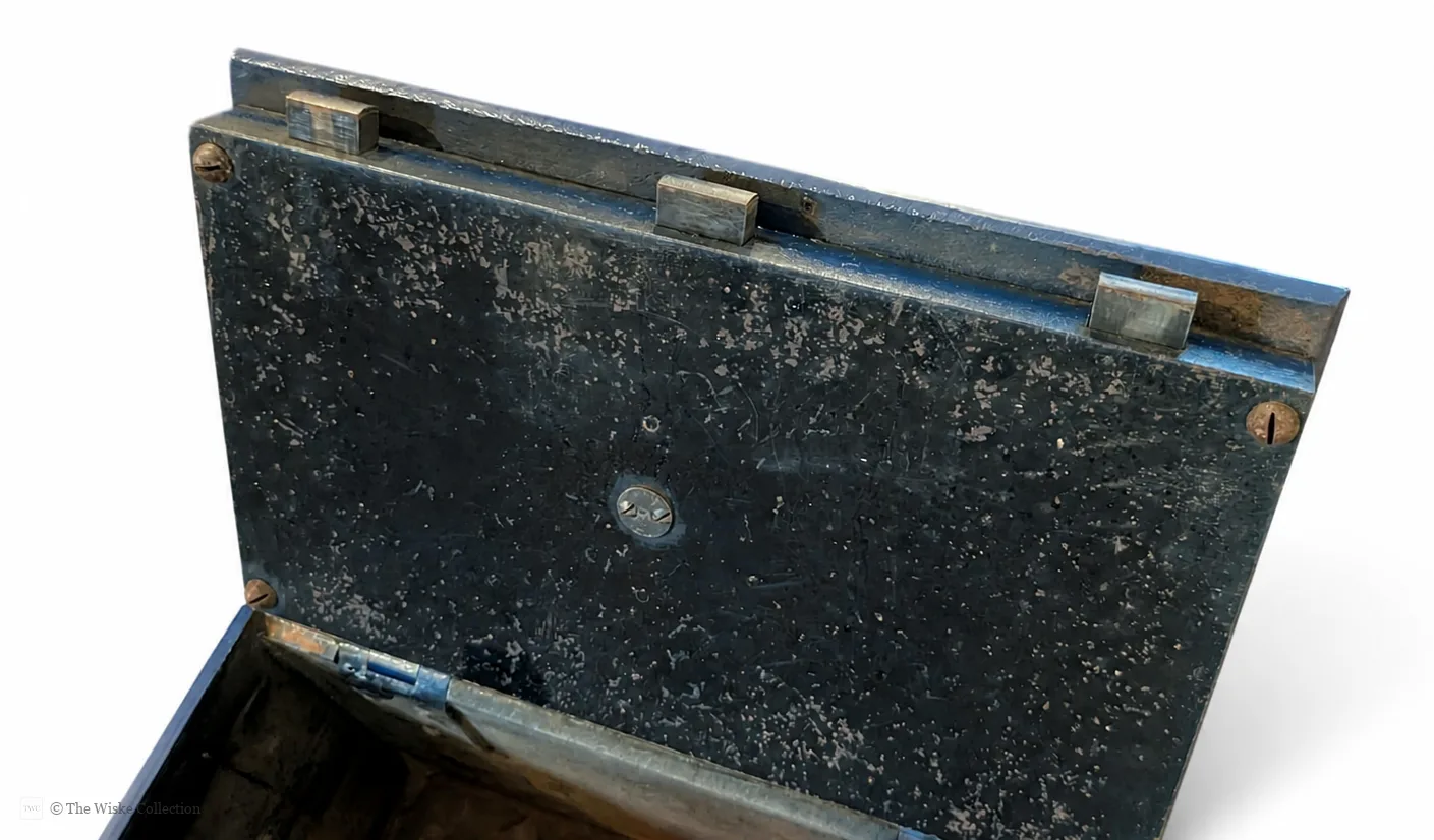 Victorian cast-iron strongbox by the Carron Company, Scotland, late 19th century, retaining its original brass lock and key thumbnail 5