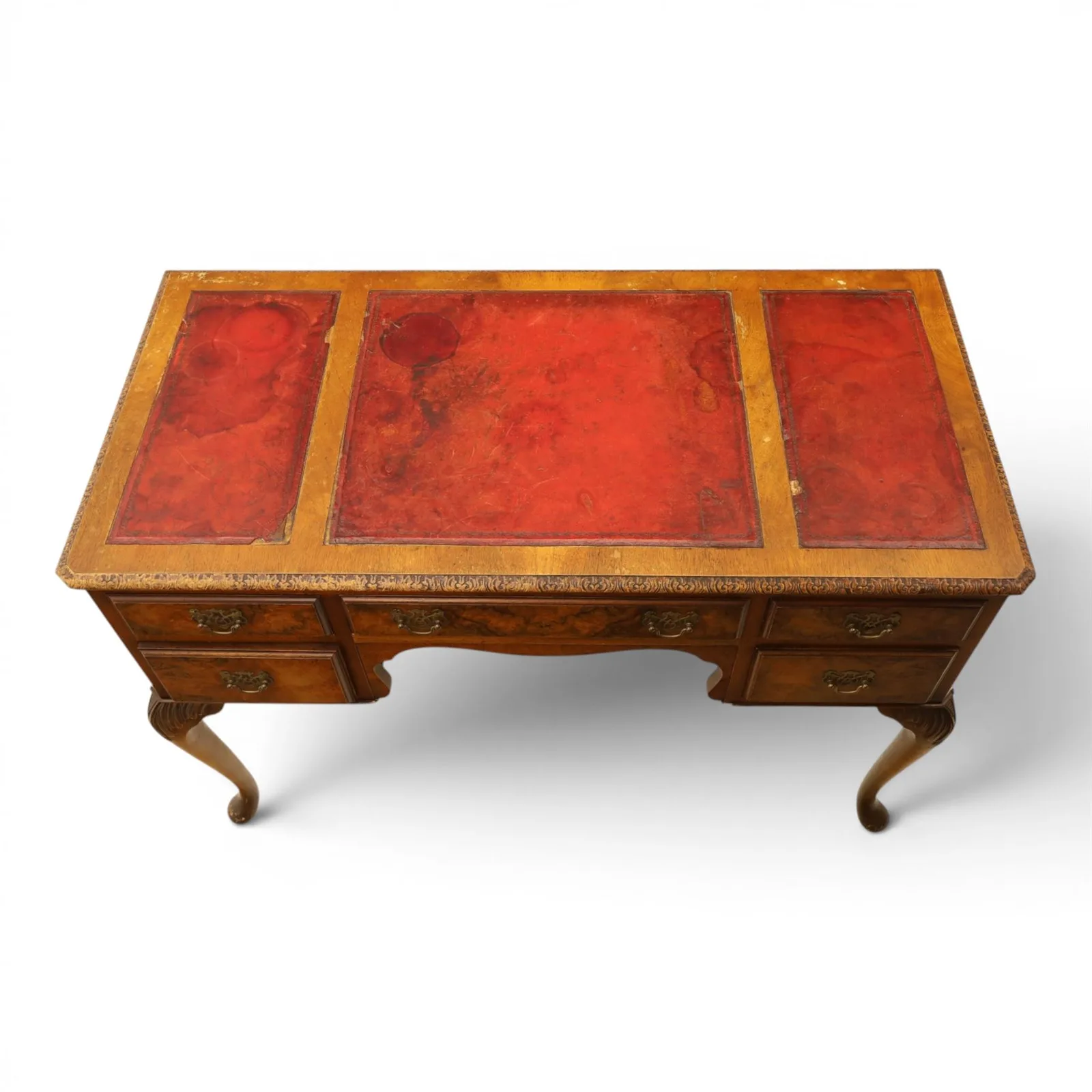 Early 20th-century Queen Anne Revival figured-walnut desk with triple inset leather writing surfaces, five drawers, and graceful proportions thumbnail 4